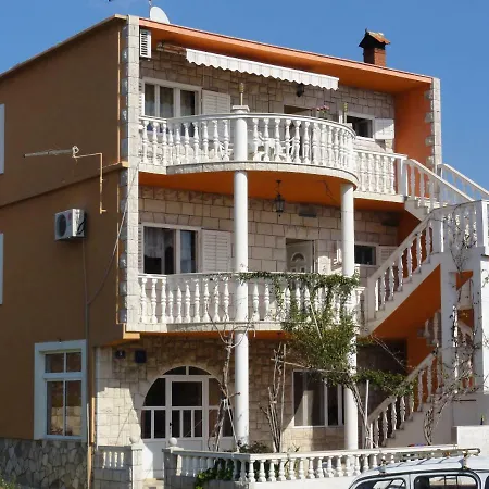 Pavlovic Apartment *